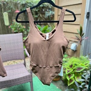 Women's Dreamlux V-Neck Seamless Bodysuit with Built in Bra